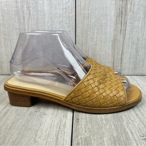 Everlane The City Woven Tan Light Brown Leather Heeled Sandals Womens Size 6.5